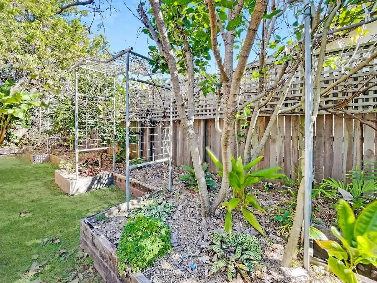 Holiday home Mudjimba Beach Haven - Stroll To The Water